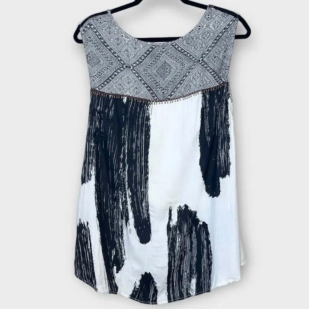 ANTHROPOLOGIE Floreat ink brushstroke tank w/sequin & bead detail size 0 - Picture 4 of 6